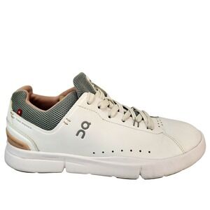 On The Roger Advantage Shoes Womens Size 8 White Tennis Court Sneakers CloudTec
